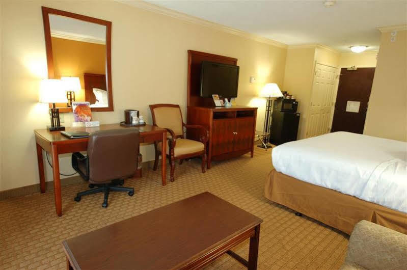 Best Western Richmond Suites H Батон-Руж Екстер'єр фото