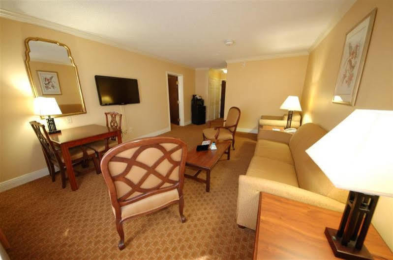 Best Western Richmond Suites H Батон-Руж Екстер'єр фото
