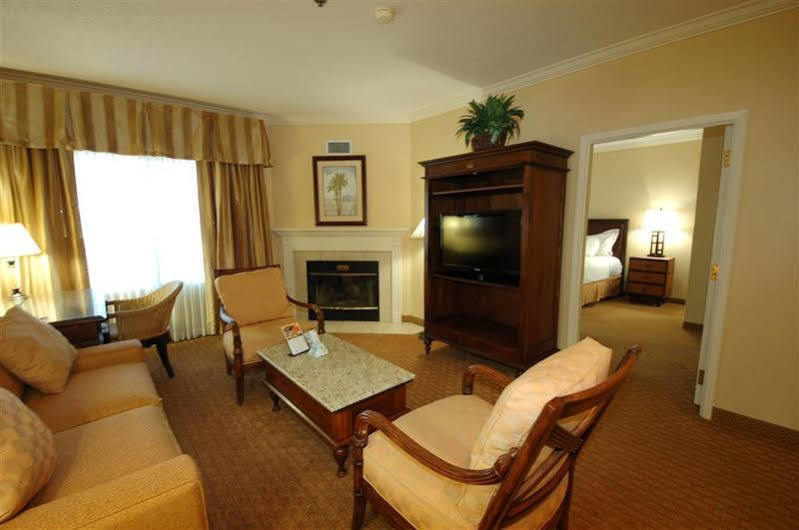 Best Western Richmond Suites H Батон-Руж Екстер'єр фото